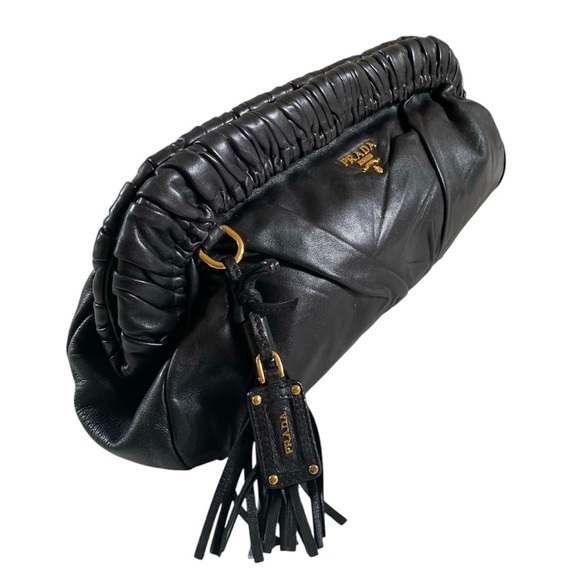 AUTHENTIC VINTAGE PRADA NAPPA LEATHER PLEATED POCHETTE CLUTCH, BLACK - Picture 9 of 15